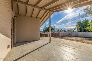 2125 W Highland Ave, Phoenix, AZ 85015 - Photo 24