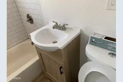 2125 W Highland Avenue, Phoenix, AZ 85015 - Photo 20