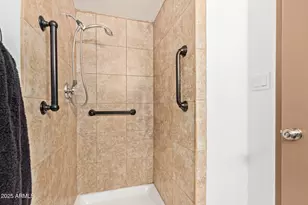 7609 W Cheery Lynn Rd, Phoenix, AZ 85033 - Photo 26