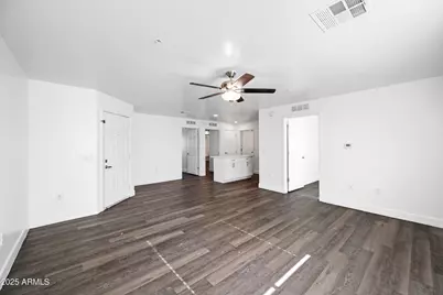 3065 N 67th Avenue #229, Phoenix, AZ 85033 - Photo 4