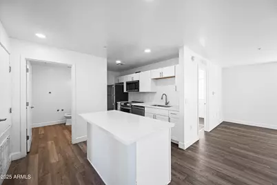 3065 N 67th Avenue #229, Phoenix, AZ 85033 - Photo 6