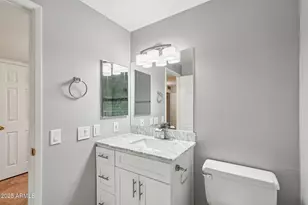 11146 W Jacaranda Dr, Sun City, AZ 85373 - Photo 20