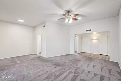 11146 W Jacaranda Drive, Sun City, AZ 85373 - Photo 10