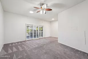 11146 W Jacaranda Dr, Sun City, AZ 85373 - Photo 8