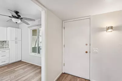 11146 W Jacaranda Drive, Sun City, AZ 85373 - Photo 6