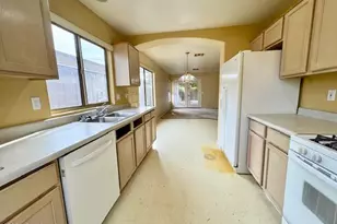 16215 W Young St, Surprise, AZ 85374 - Photo 10