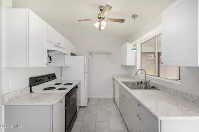 1813 E Grandview Road, Phoenix, AZ 85022 - Photo 10