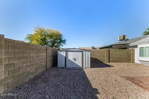 1813 E Grandview Rd, Phoenix, AZ 85022 - Photo 26
