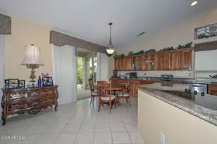15860 W Mill Valley Ln, Surprise, AZ 85374 - Photo 12