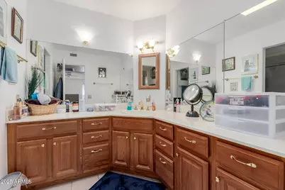 10023 W Pleasant Valley Road, Sun City, AZ 85351 - Photo 14