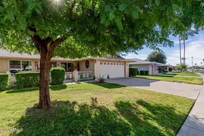 10023 W Pleasant Valley Road, Sun City, AZ 85351 - Photo 2