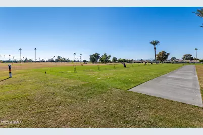 10023 W Pleasant Valley Road, Sun City, AZ 85351 - Photo 32