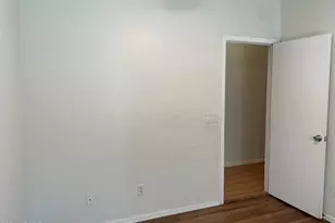 15369 W Acapulco Ln, Surprise, AZ 85379 - Photo 18