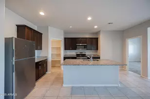 43606 W Juniper Ave, Maricopa, AZ 85138 - Photo 8