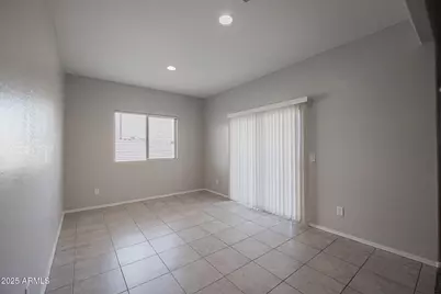 43606 W Juniper Avenue, Maricopa, AZ 85138 - Photo 10