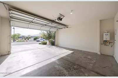 43606 W Juniper Avenue, Maricopa, AZ 85138 - Photo 28