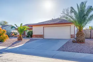 445 E Providence Dr, Casa Grande, AZ 85122 - Photo 6