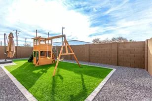 5070 N 79th Ln, Glendale, AZ 85303 - Photo 34