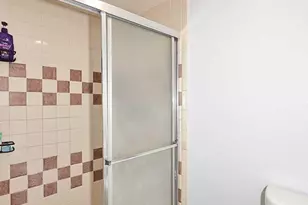 815 E Grovers Ave, Phoenix, AZ 85022 - Photo 16