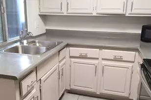 461 W Holmes Ave, Mesa, AZ 85210 - Photo 2