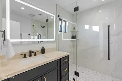 8701 E Vista Drive, Scottsdale, AZ 85250 - Photo 46