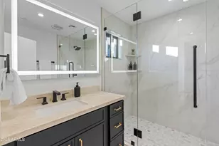 8701 E Vista Dr, Scottsdale, AZ 85250 - Photo 46