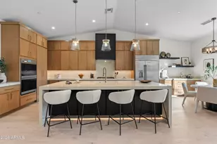 8701 E Vista Dr, Scottsdale, AZ 85250 - Photo 14