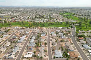 11040 W Salem Dr, Sun City, AZ 85351 - Photo 54