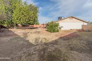 3158 W Celica Circle W, Phoenix, AZ 85053 - Photo 34