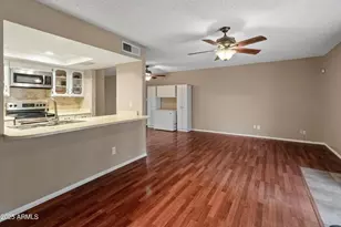 3158 W Celica Circle W, Phoenix, AZ 85053 - Photo 10