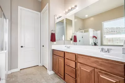 13618 S 177th Lane, Goodyear, AZ 85338 - Photo 16