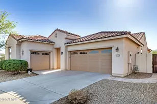 13618 S 177th Ln, Goodyear, AZ 85338 - Photo 2
