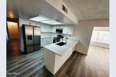 2926 S Emerson Street, Mesa, AZ 85210 - Photo 8