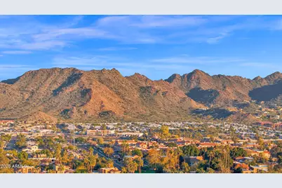 943 E Lois Lane, Phoenix, AZ 85020 - Photo 46