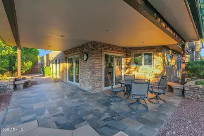 943 E Lois Lane, Phoenix, AZ 85020 - Photo 38