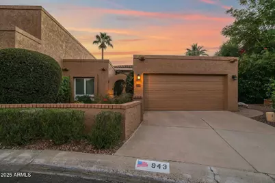 943 E Lois Lane, Phoenix, AZ 85020 - Photo 58