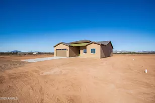 37622 W Mariposa St, Tonopah, AZ 85354 - Photo 2