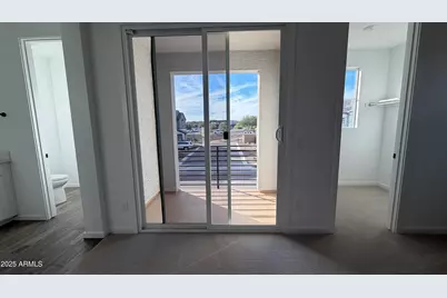 26327 N 24th Glen, Phoenix, AZ 85085 - Photo 14