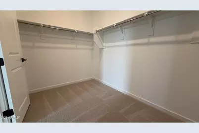 26327 N 24th Glen, Phoenix, AZ 85085 - Photo 10