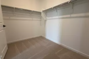 26327 N 24th Gln, Phoenix, AZ 85085 - Photo 10