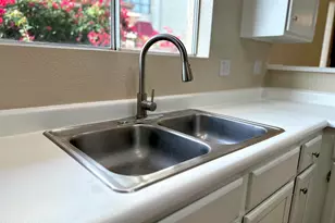 5018 E Siesta Dr, Phoenix, AZ 85044 - Photo 10