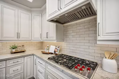 9039 E La Posada Court, Scottsdale, AZ 85255 - Photo 12