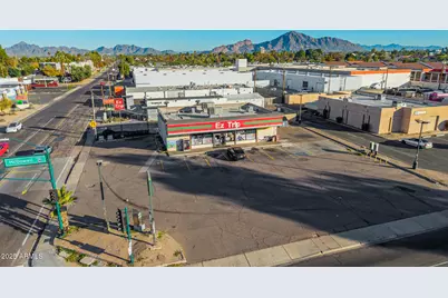 4002 E McDowell Road, Phoenix, AZ 85008 - Photo 6