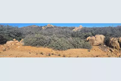 402D E Raider Way #6, Dewey, AZ 86327 - Photo 2