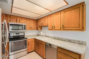 7950 E Camelback Rd, Scottsdale, AZ 85251 - Photo 4