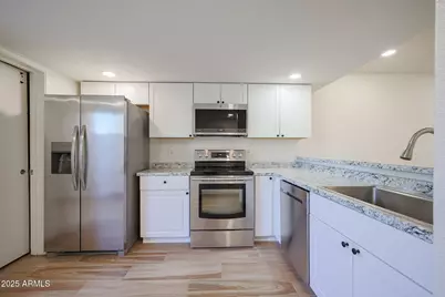 19601 N 7th Street #1050, Phoenix, AZ 85024 - Photo 10