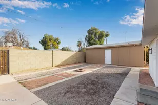 3314 W Corrine Dr, Phoenix, AZ 85029 - Photo 30