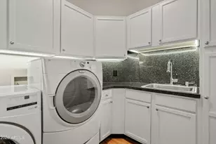 1932 N Mesa Dr, Mesa, AZ 85201 - Photo 10