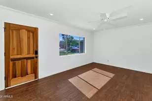 4228 N 44th Pl, Phoenix, AZ 85018 - Photo 8