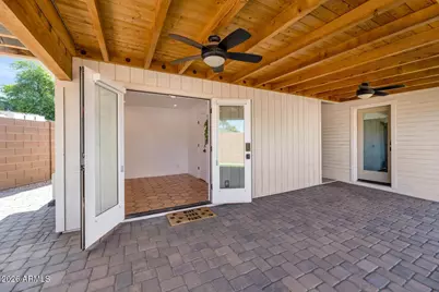 4228 N 44th Place, Phoenix, AZ 85018 - Photo 30